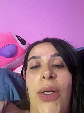 leila moretti online show from May 1, 10:13 pm