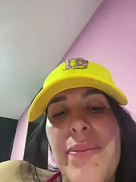 leila moretti online show from May 11, 10:51 pm