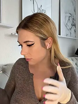 SelinaGalinsky6 online show from March 21, 2:11 pm