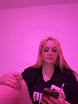 Young Milka online show from March 13, 8:43 pm