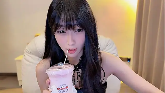 xiaooyee online show from March 23, 3:07 pm