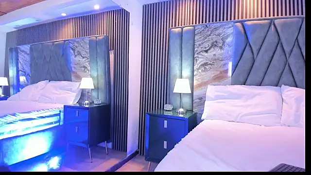 cintya evans online show from April 29, 7:52 pm