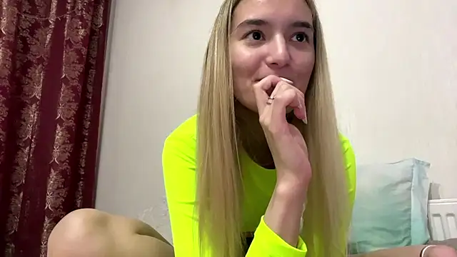 ReathaKiss online show from April 21, 3:08 pm