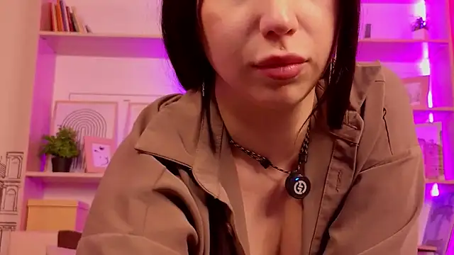 Taylor Davids online show from April 5, 3:27 am