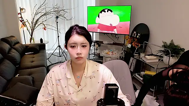 Summerbaby-001 online show from March 16, 9:46 am