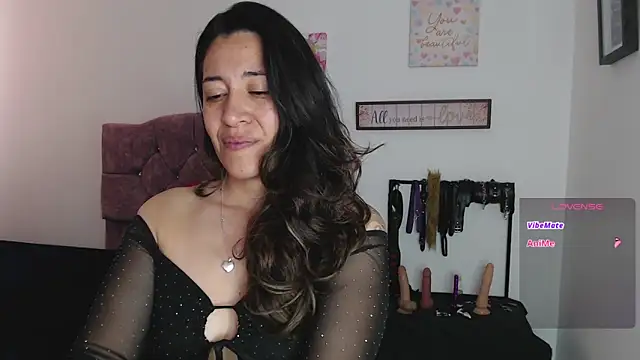 violeta scott online show from June 29, 3:23 pm