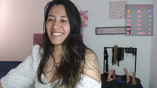 violeta scott online show from June 25, 3:35 pm