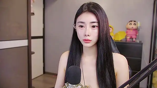 XiaoYuBao- online show from May 7, 4:00 pm