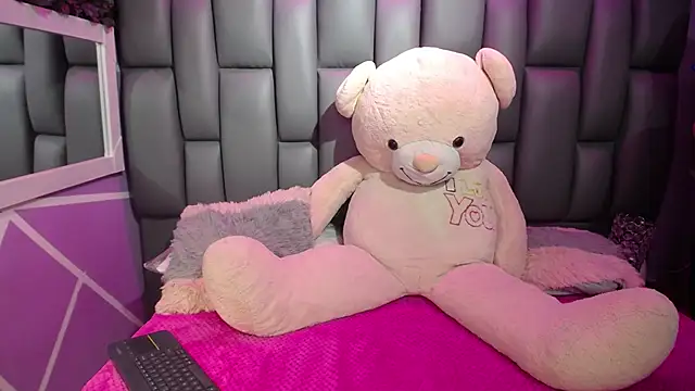 charlotte ny online show from March 16, 1:37 pm