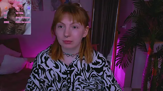 susie miu online show from June 13, 10:18 pm