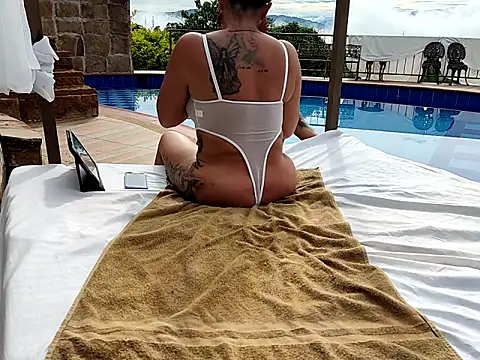 wildestatecouple online show from April 11, 1:15 pm