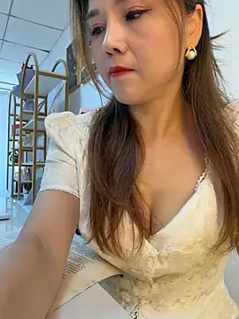 Xiaoxiao-y online show from July 21, 8:04 am