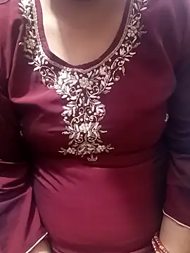 Gujju bhabhi69 online show from May 8, 1:47 pm