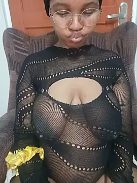 Hotsexyberry222 online show from July 23, 7:00 pm