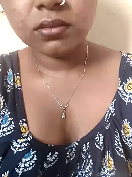 hotmiki online show from July 3, 4:29 am