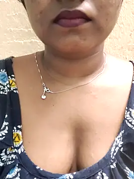 hotmiki online show from July 12, 7:14 pm