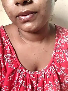 hotmiki online show from July 24, 8:34 am