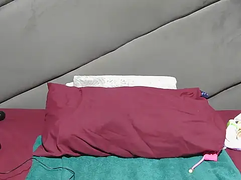 Melitaxx online show from April 10, 7:25 am