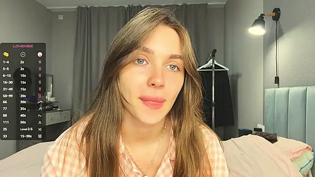 Veluxe online show from July 18, 4:09 pm