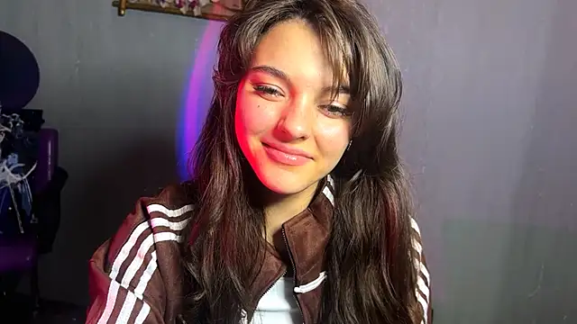 CareyDevan online show from April 29, 1:36 pm