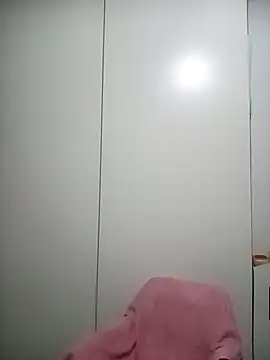 bombom018 online show from March 26, 10:55 pm