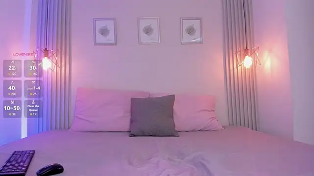 Sallyrosee  online show from July 6, 4:53 pm