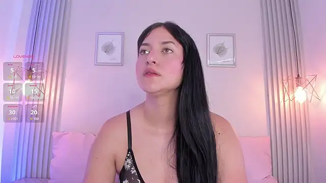 Sallyrosee  online show from July 20, 3:36 pm