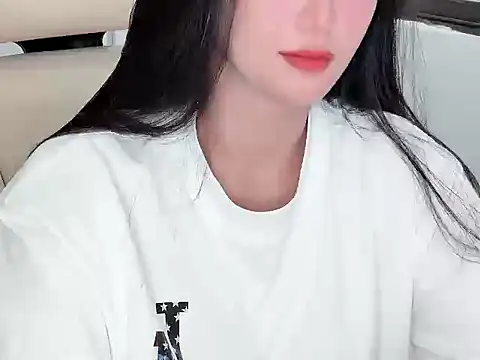 AmyLinee 1 online show from June 27, 7:53 am