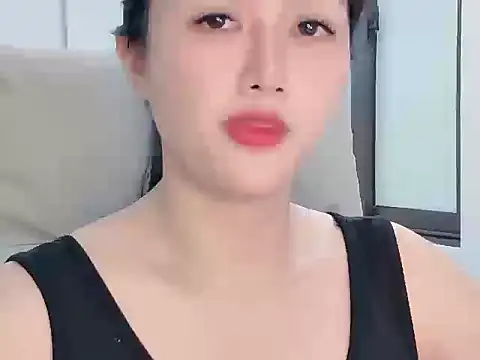 AmyLinee 1 online show from July 8, 9:00 am