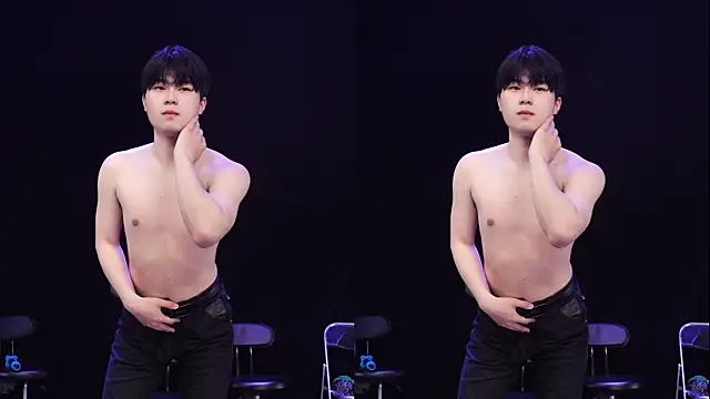 LookingBoy-001 online show from April 21, 5:25 am