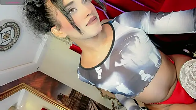 Paola Delfino online show from April 22, 10:45 am