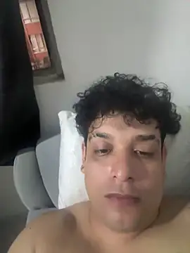 Niccolo Noir online show from April 20, 2:47 am