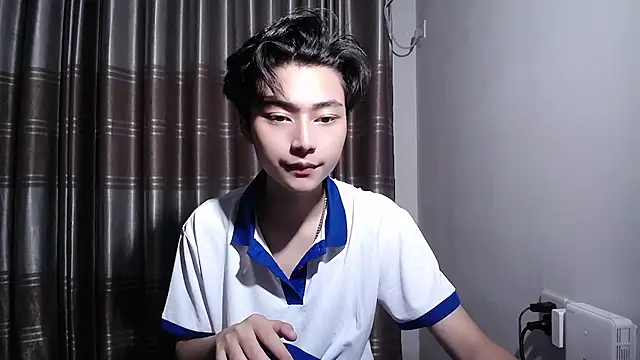 XX-XIUXIU online show from July 12, 7:47 pm