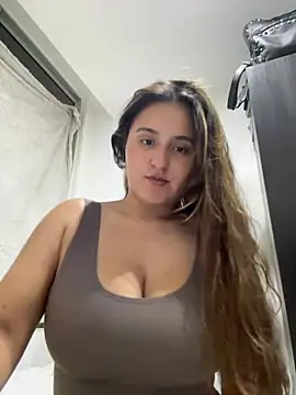 rafaella stefano online show from June 29, 3:24 am