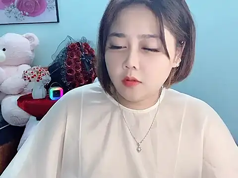 Nhanlu009 online show from April 18, 7:07 pm
