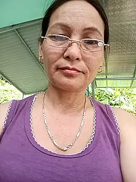 Lliygy online show from June 20, 2:37 am