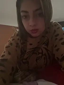 yelena mutizz1 online show from April 9, 4:23 pm