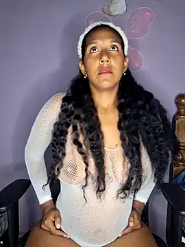 emily fox01 online show from March 24, 4:18 am