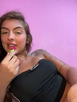 miiabellovic online show from May 10, 1:51 am