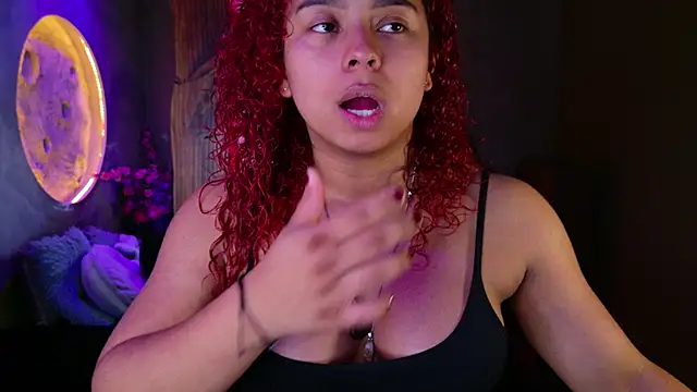 lara curly online show from July 30, 10:38 am