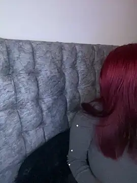 Mia berris online show from March 25, 12:08 pm