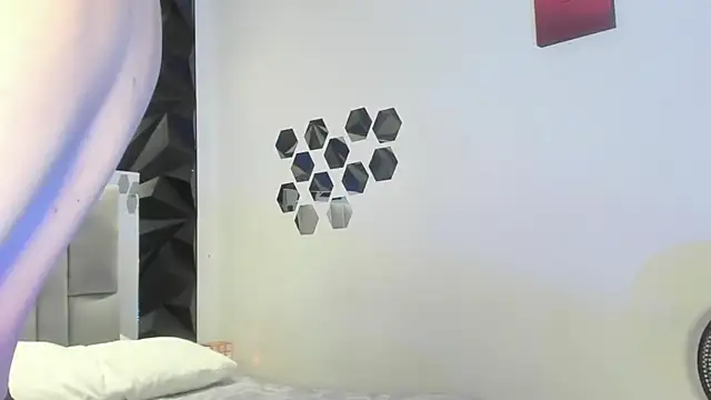 RabbitFox  online show from March 23, 1:06 pm