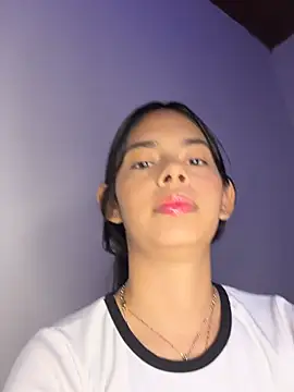 evelyn ks online show from March 28, 5:12 pm