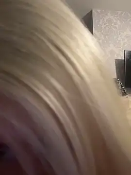 BustyBarbie-Athena online show from April 11, 11:19 pm