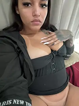 Maryhotangel online show from June 9, 12:15 pm