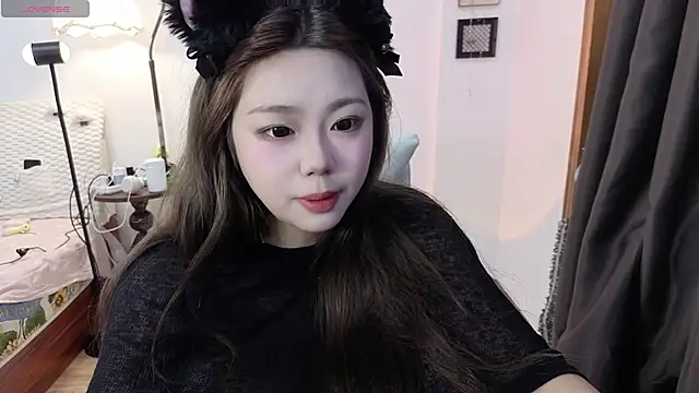 DAHLiA95 online show from April 25, 12:41 pm