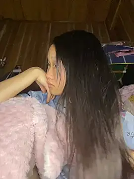 Jolinie online show from April 28, 5:22 am