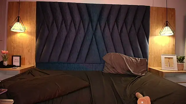 MeganEvanss   online show from May 11, 2:57 am