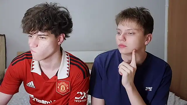 1gay1straight online show from March 23, 3:34 am