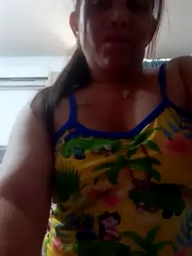 alexandra-queen online show from April 22, 6:05 pm